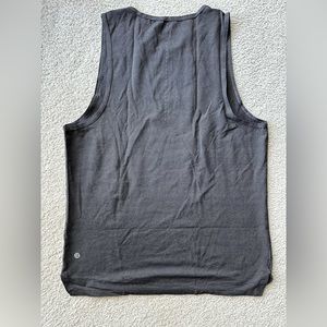 Men’s Lululemon Metal Vent Tech sleeveless tshirt